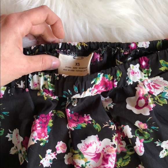 Urban outfitters floral print skirt - Picture 3 of 3
